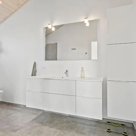 Ferienhaus Cozy In With House Sea View *